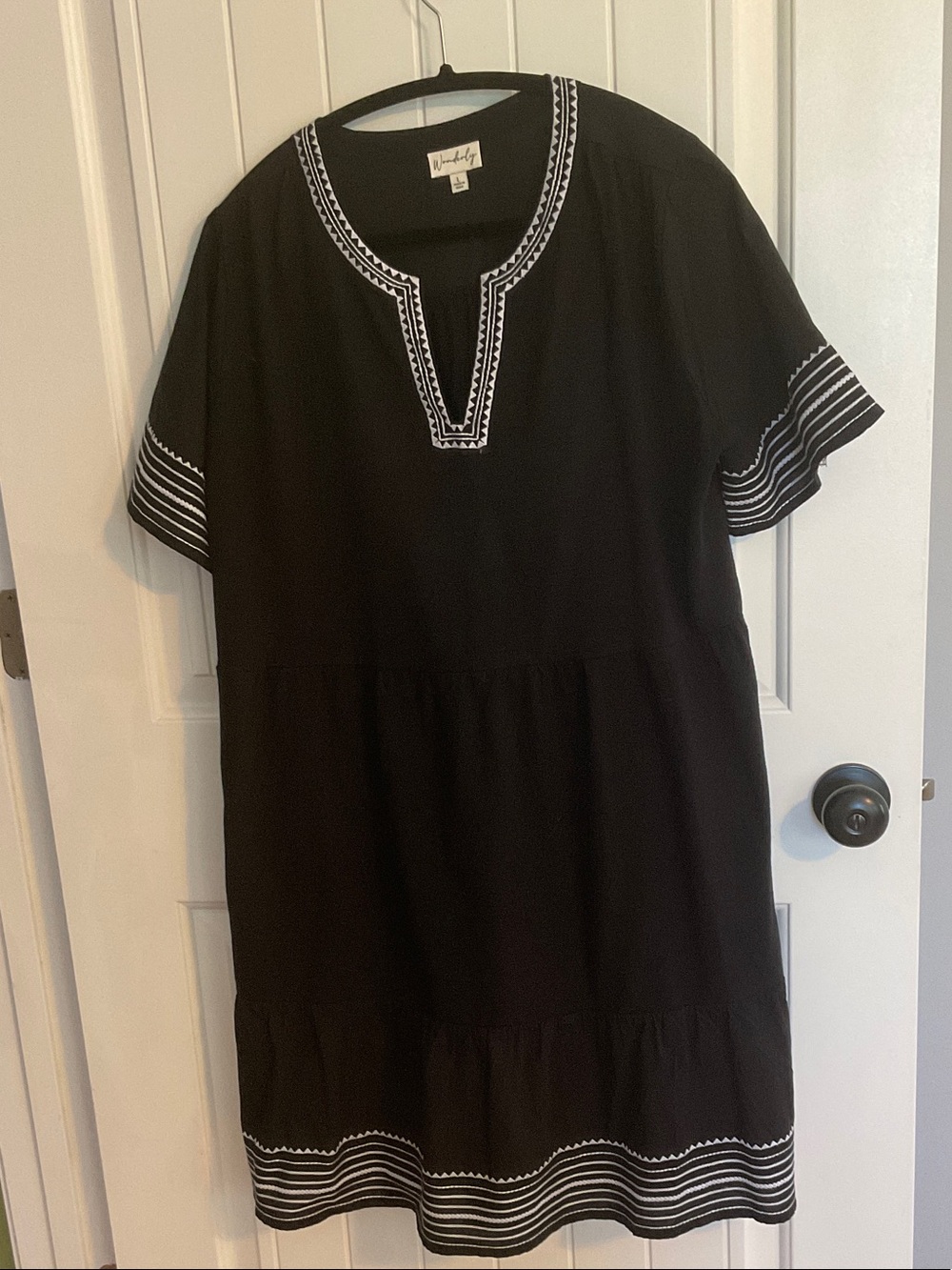 Wonderly Black Midi Dress with White Embroidery